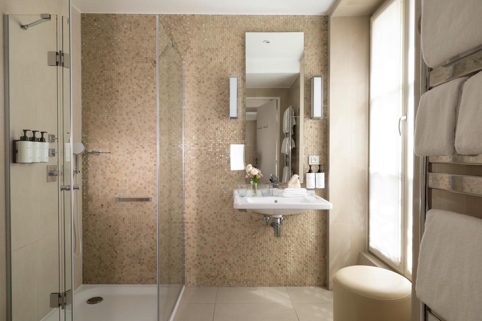 Le Pradey Hotel 4*
